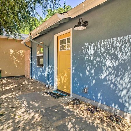 Chic Grants Pass Tiny Home About Half-Mi To Dtwn! Exterior photo